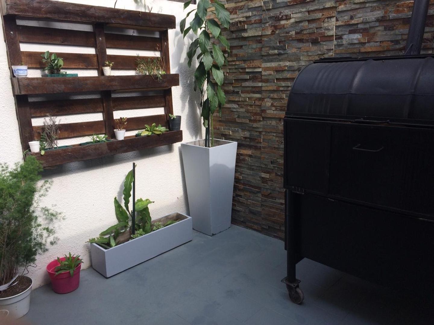 Depto Tipo Casa en Alquiler en Ramos Mejia, $ 1.100.000