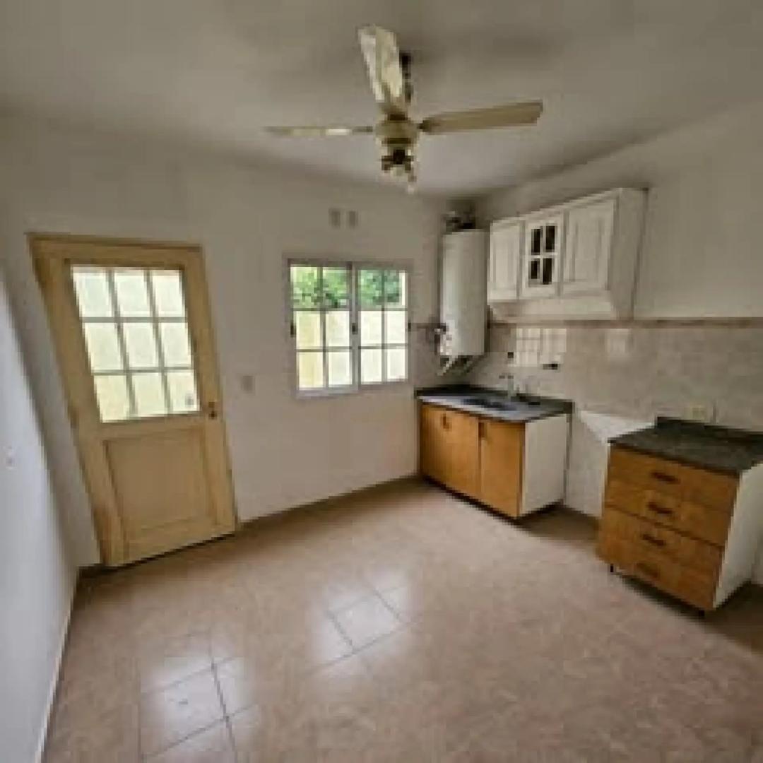 Departamento en Alquiler de 4 ambientes