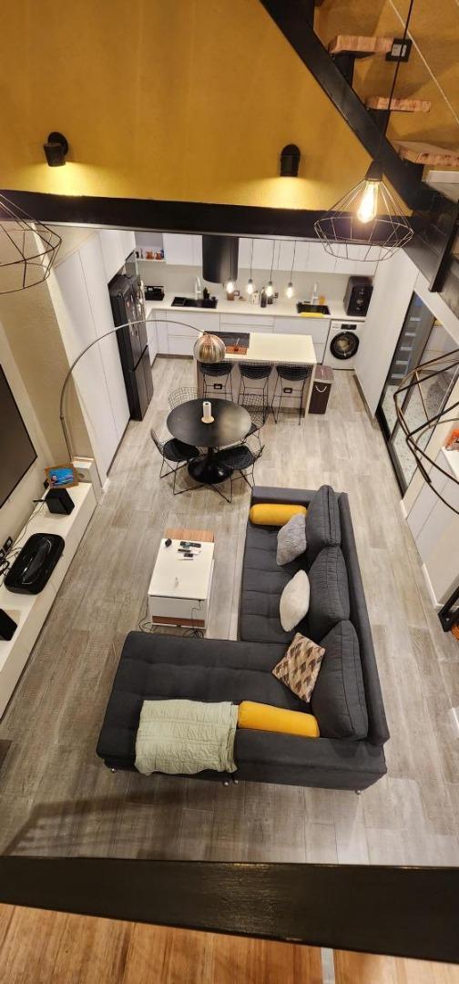 Ph Único   con Terraza, Quincho Equipado y Patio