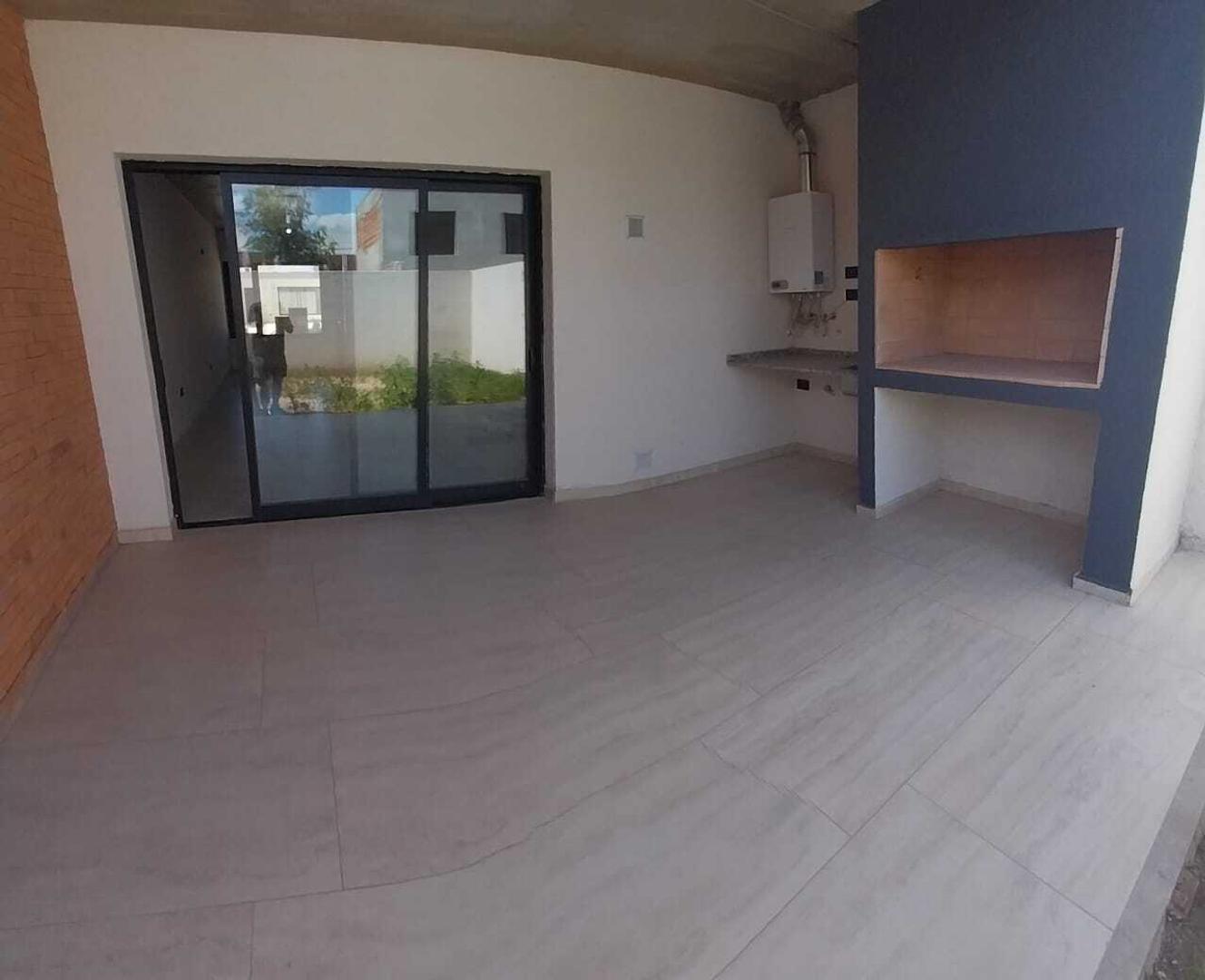 Casa en Venta 1 año
