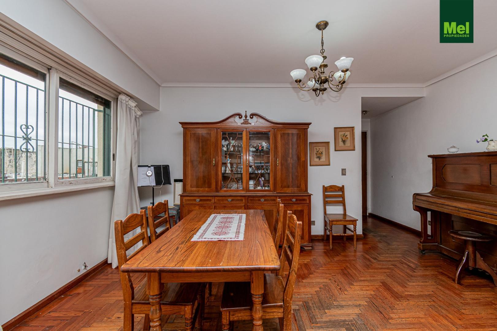 Departamento en Venta con 1 cocheras