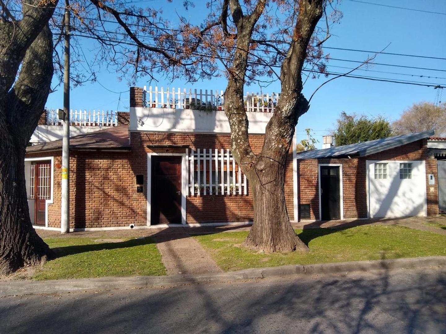 Casa en Venta en Alberdi, USD 85.000