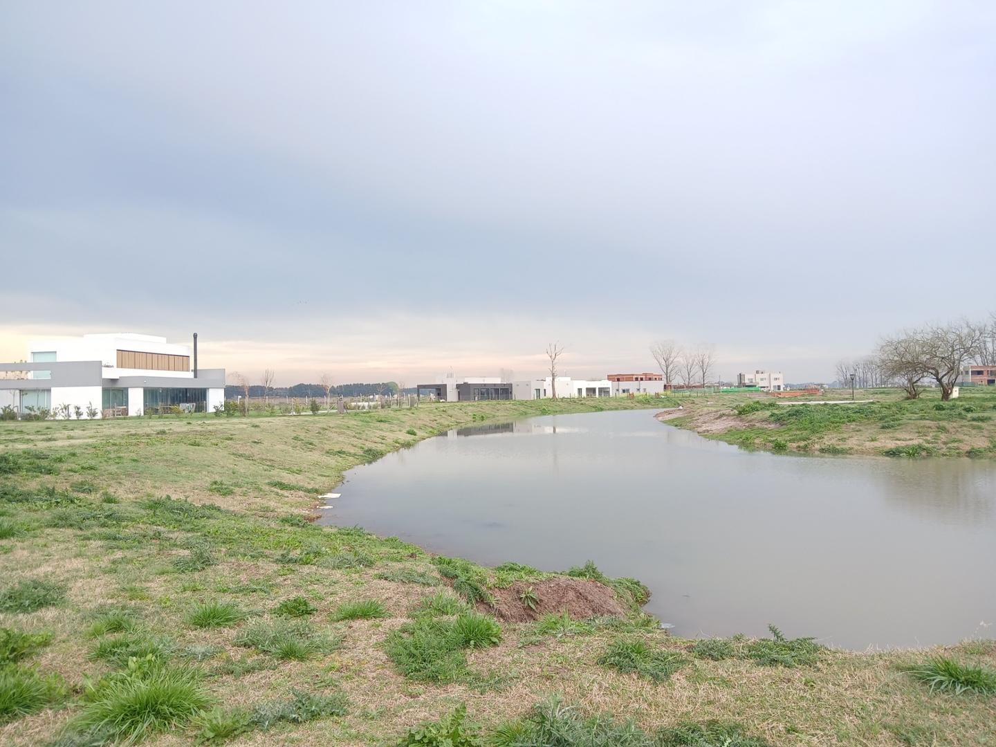 Terreno en Venta de 1242,0 m2