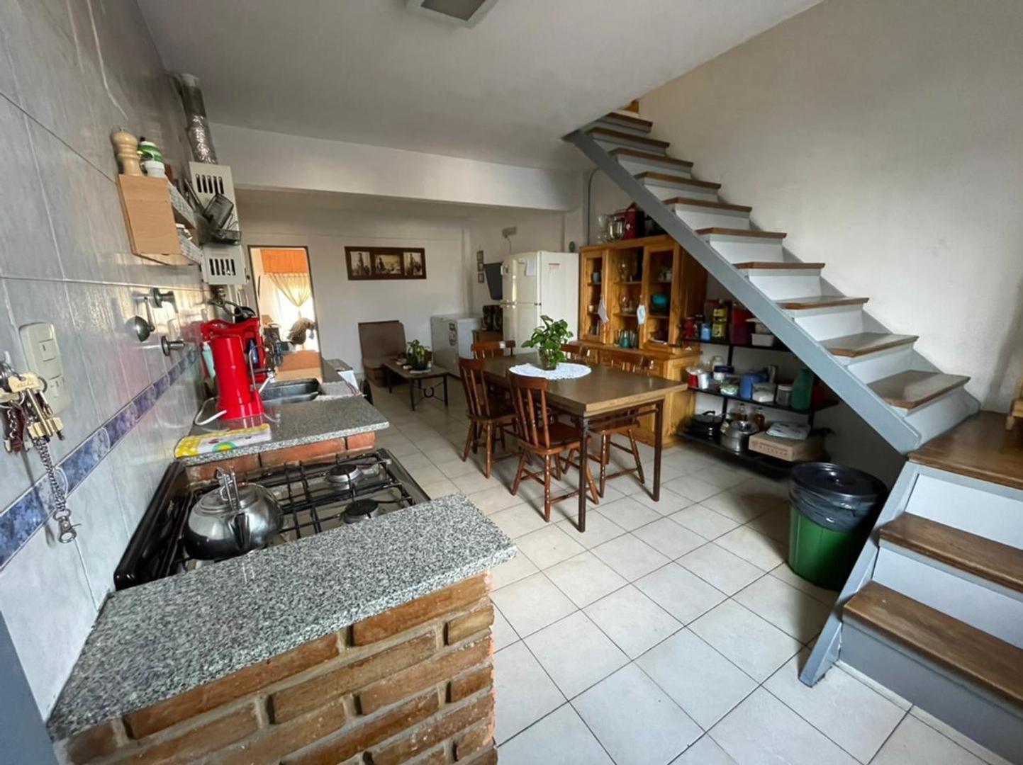 departamento en duplex 3 ambientes en alquiler anual