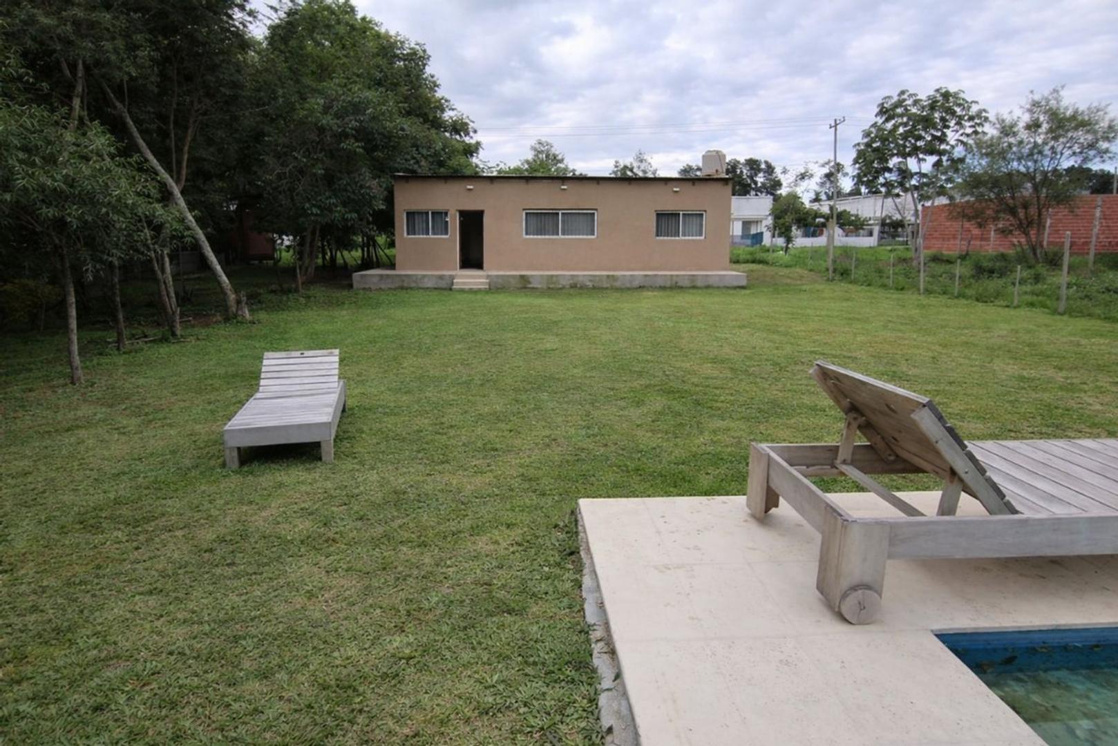 Casa 3 ambientes con 1 baño