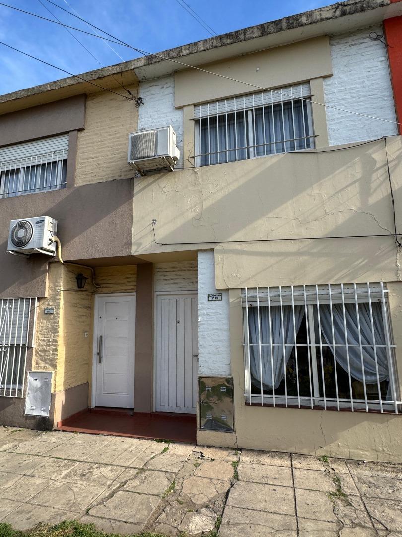 DUPLEX 3 AMBIENTES CON PATIO