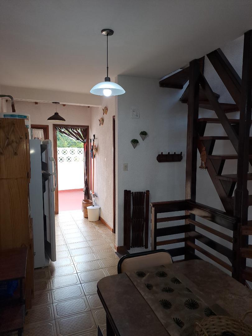 Depto Tipo Casa en Venta al Este