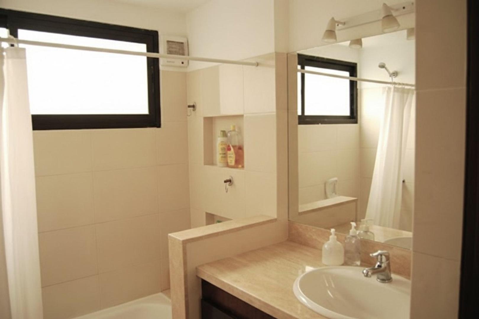 Casa en Alquiler 37 años