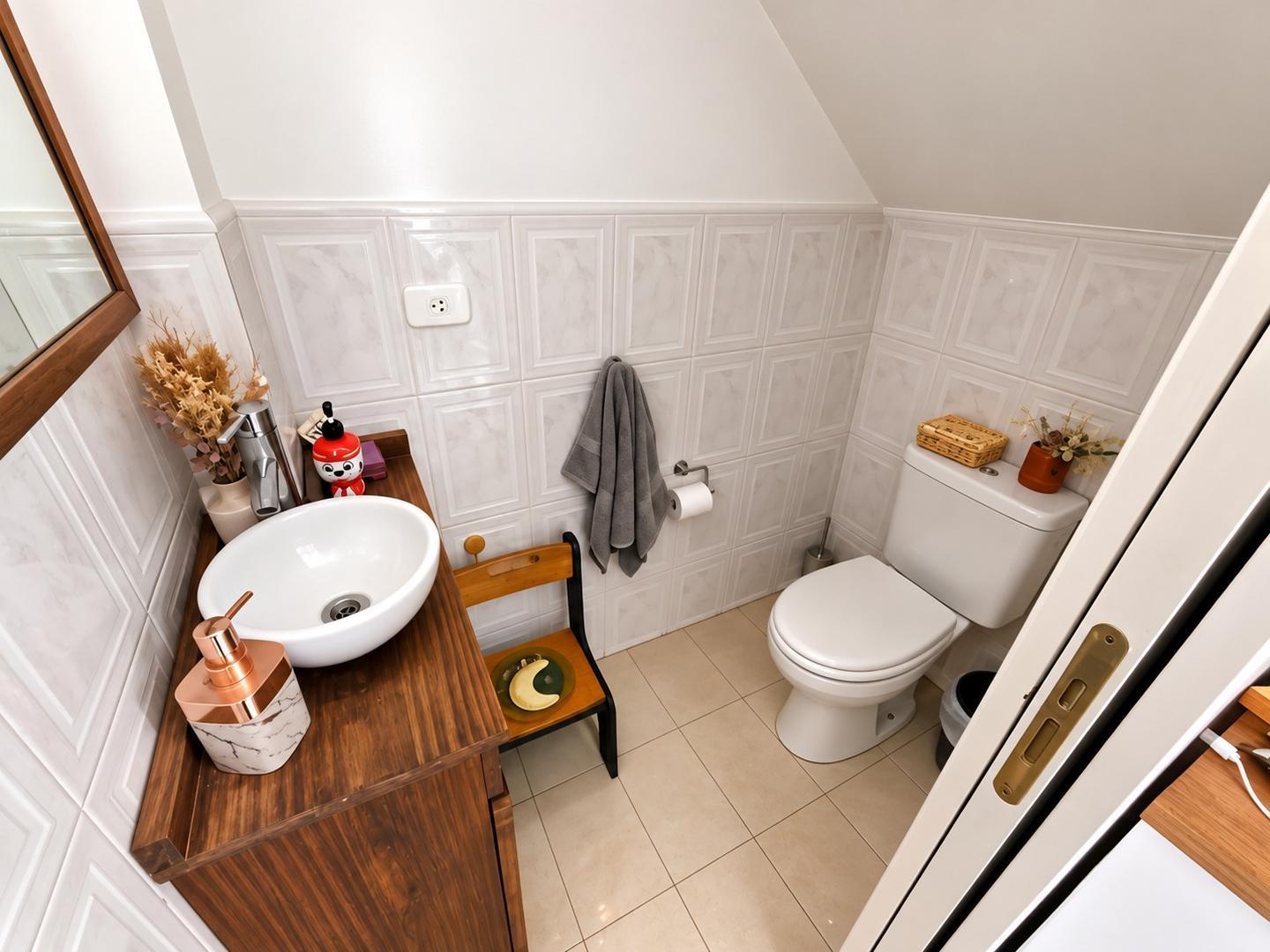 Casa 3 ambientes con 2 baños