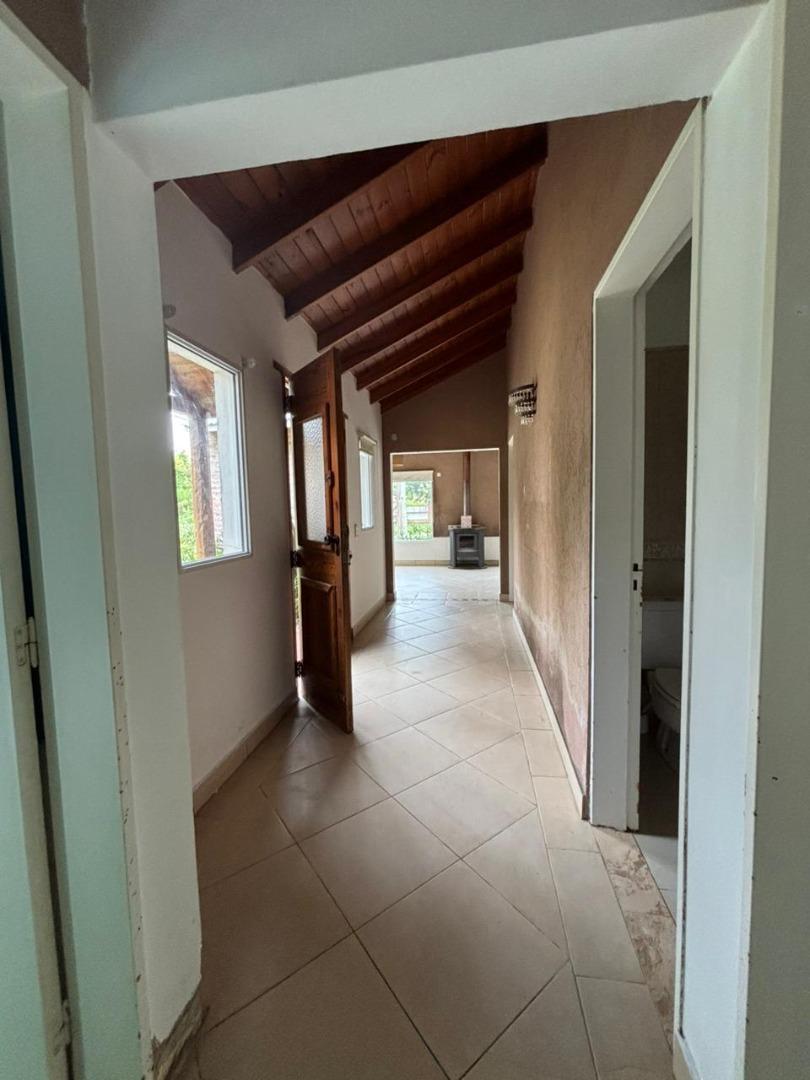 Casa 3 ambientes con 1 baño