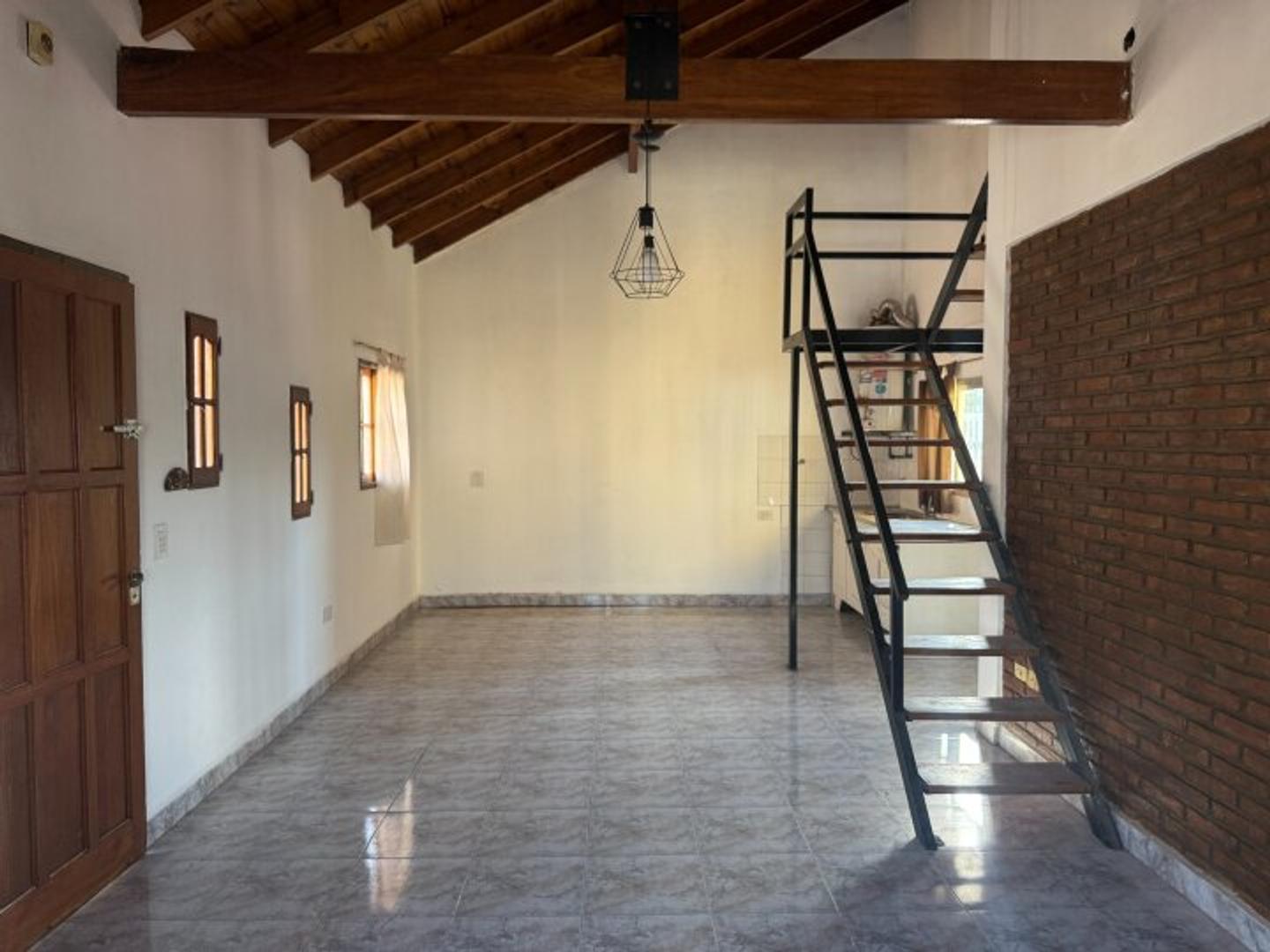 Esthercita 1300 , Piso 1