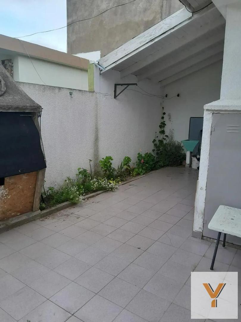 Casa en Venta - 2 Dormitorios 1 Baño - 86mts - San Clemente Del Tuyú