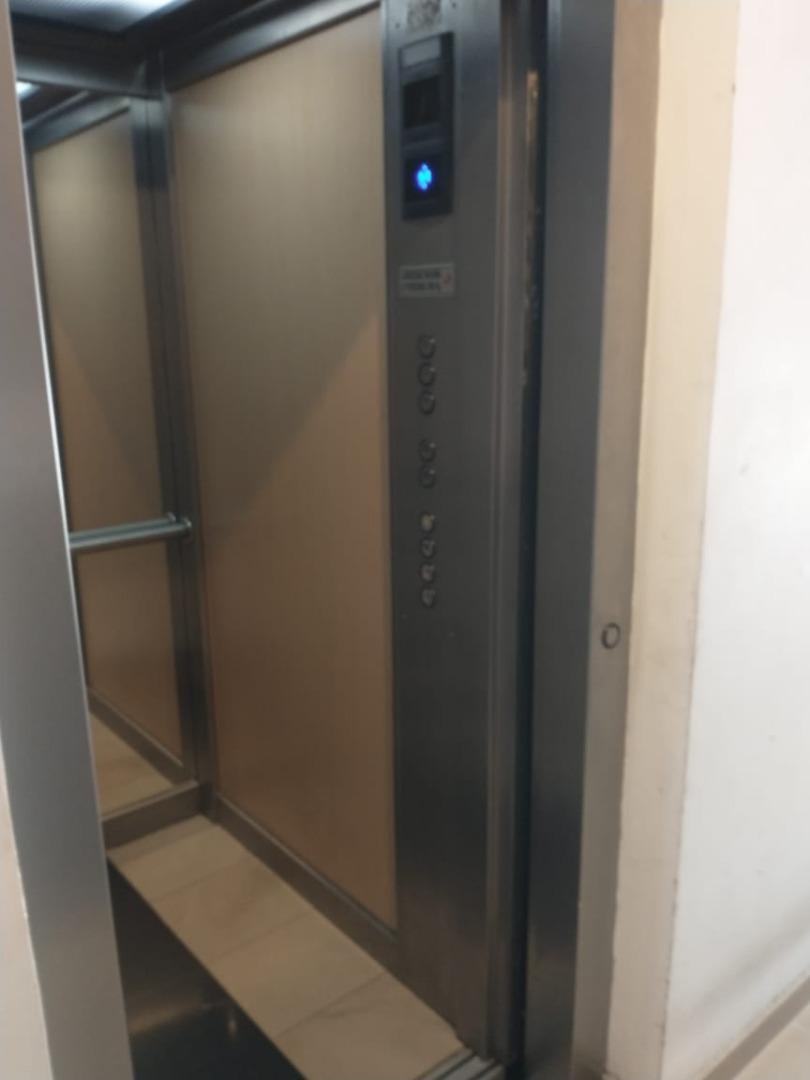 Alvarado 274 , Piso 1