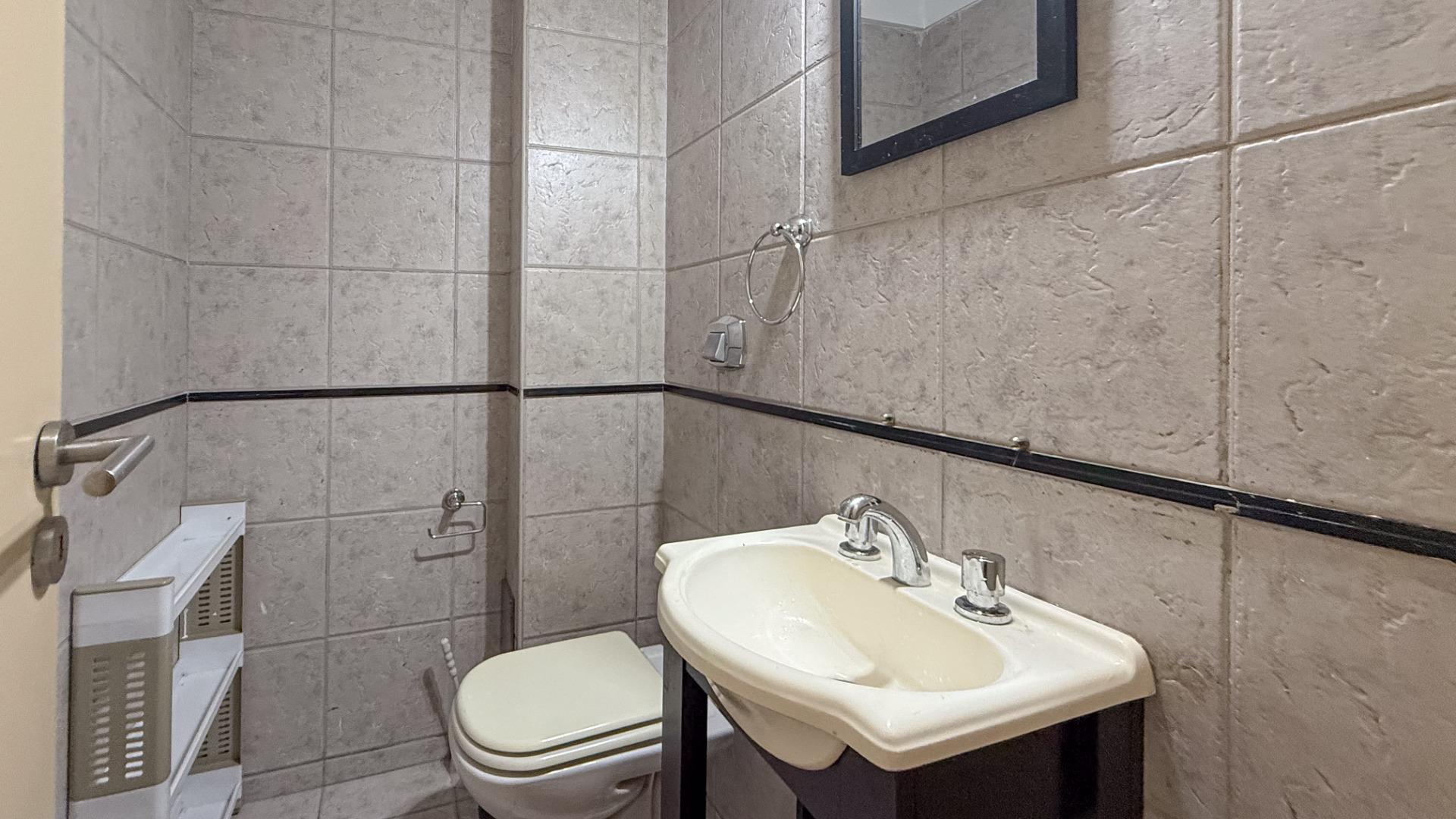 Departamento 2 ambientes con 2 baños