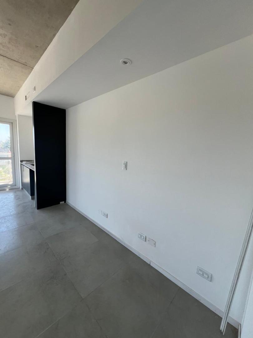 Departamento en Alquiler con 2 cochera