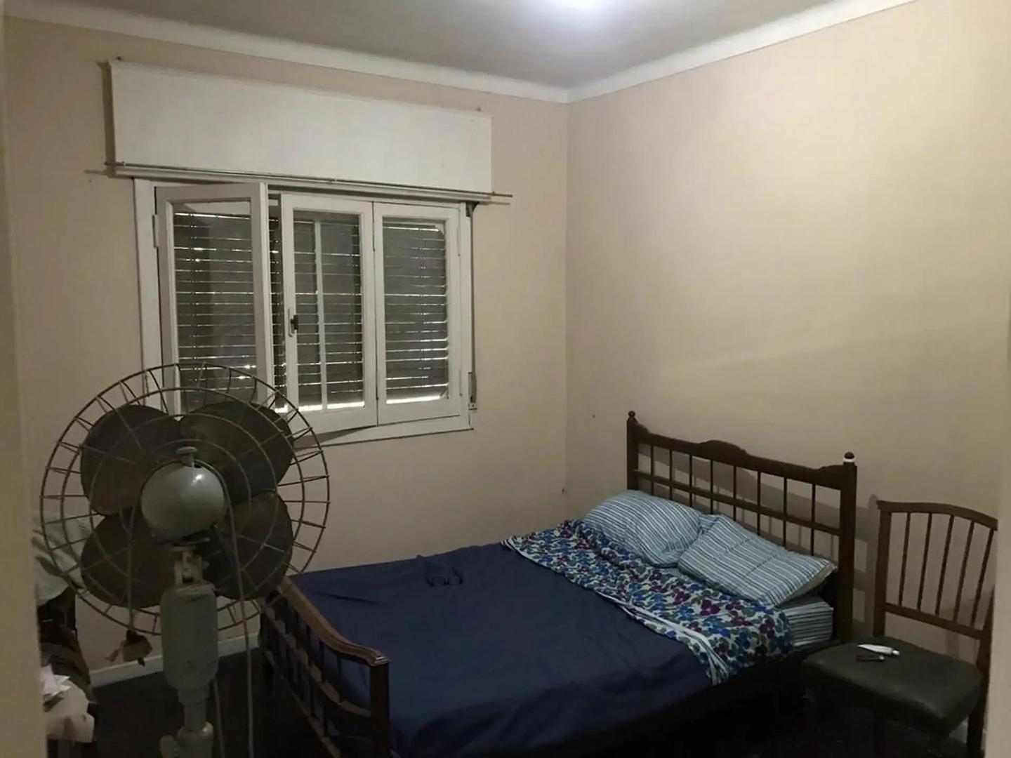 Casa en Venta en Castelar, USD 80.000