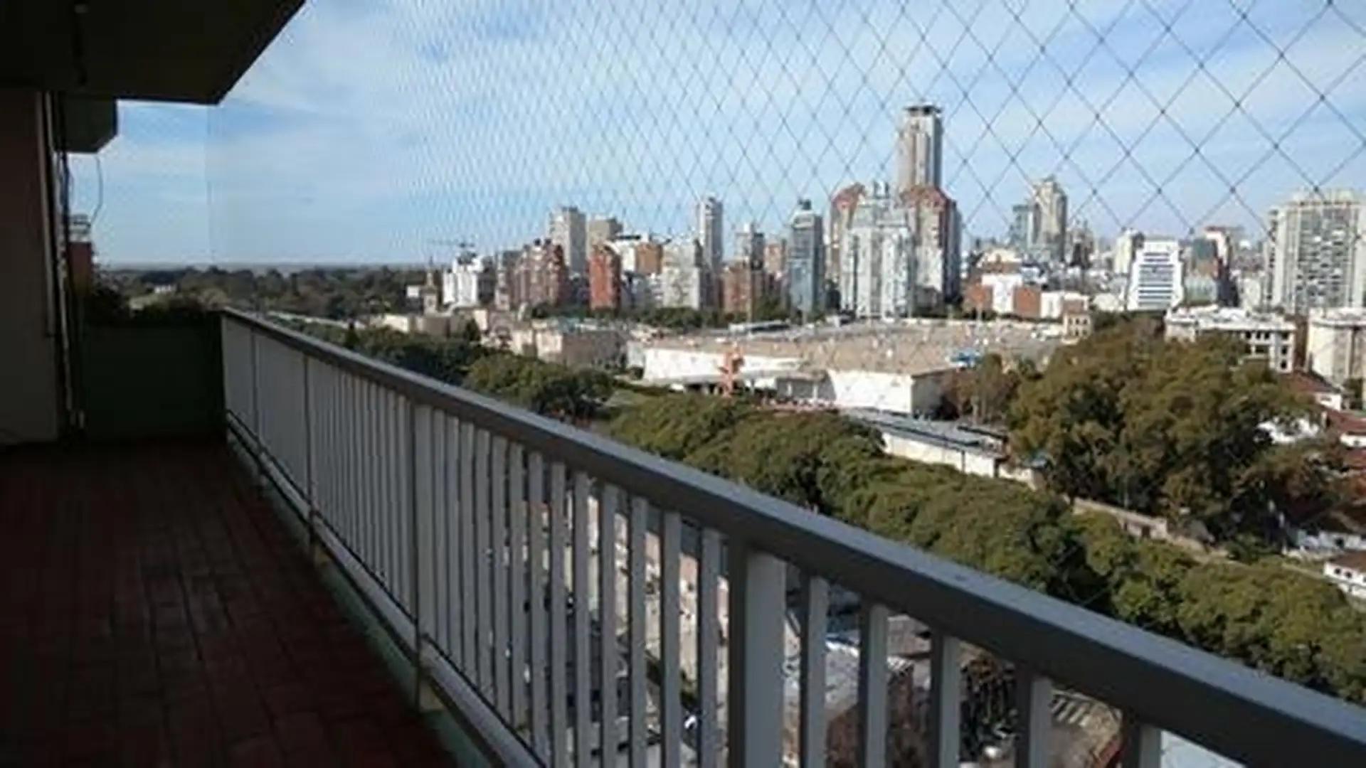 Departamento 4 ambientes con 2 baños