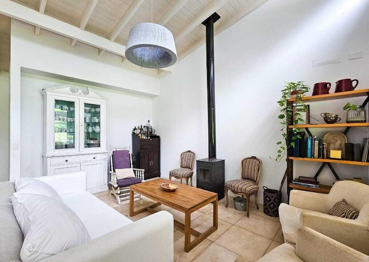 Casa con pileta en Venta en San Matias, Escobar