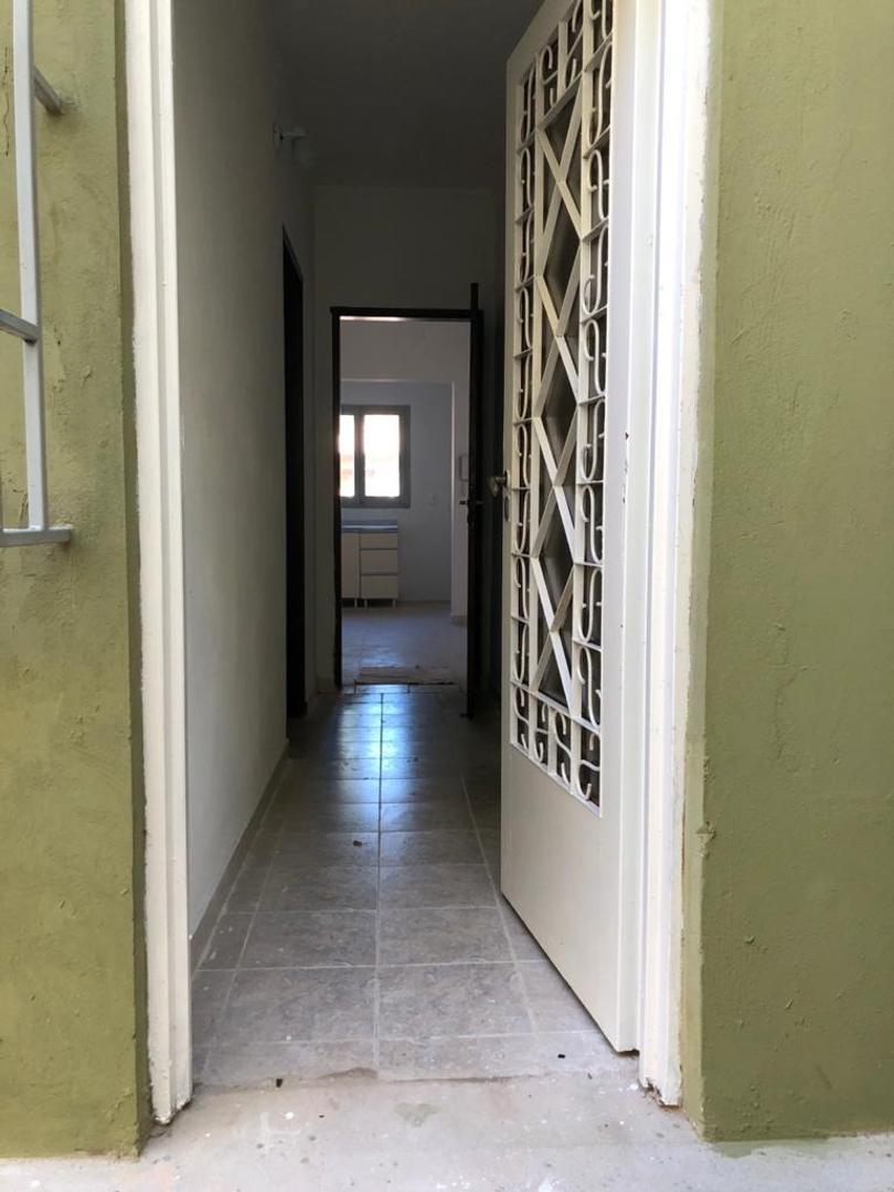 COMPLEJO DE DPTOS - COCHERA- LOCAL EN VENTA- SANTA FE