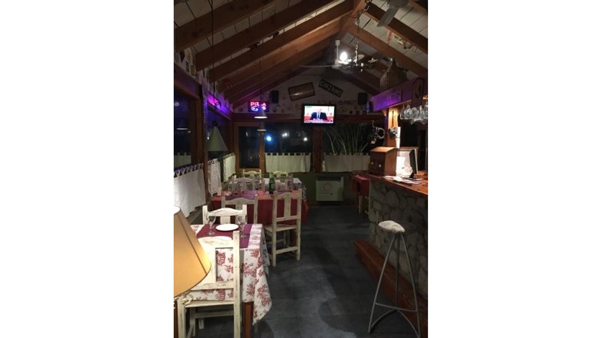 Propiedad apto comercial sobre ruta 40 en Puerto manzano