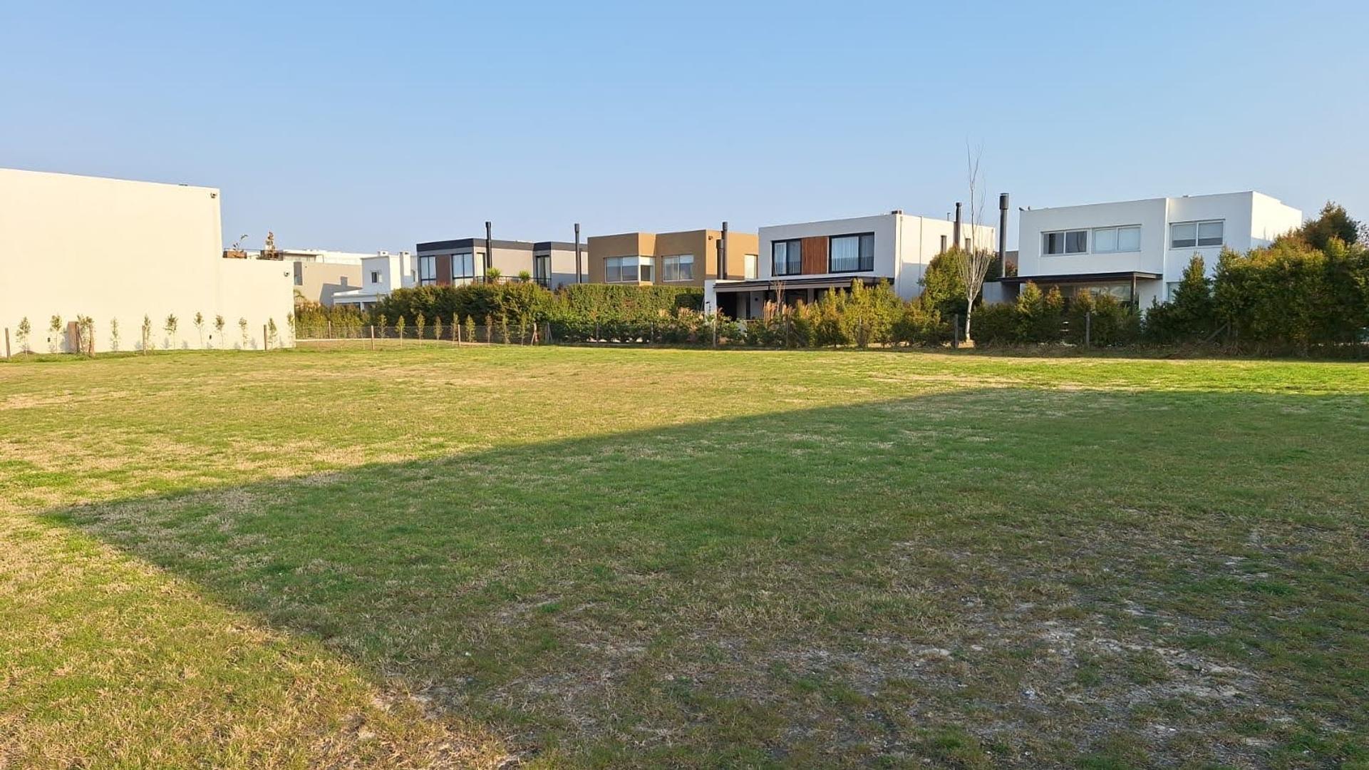 Terreno en Venta, FOT 60