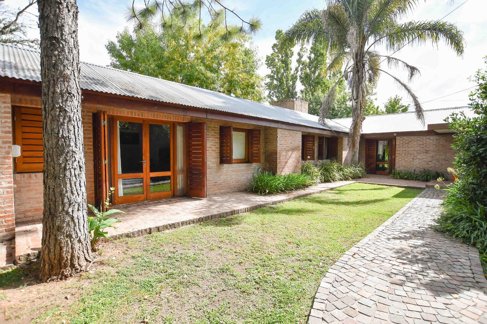 CASA EN VENTA EN CITY BELL