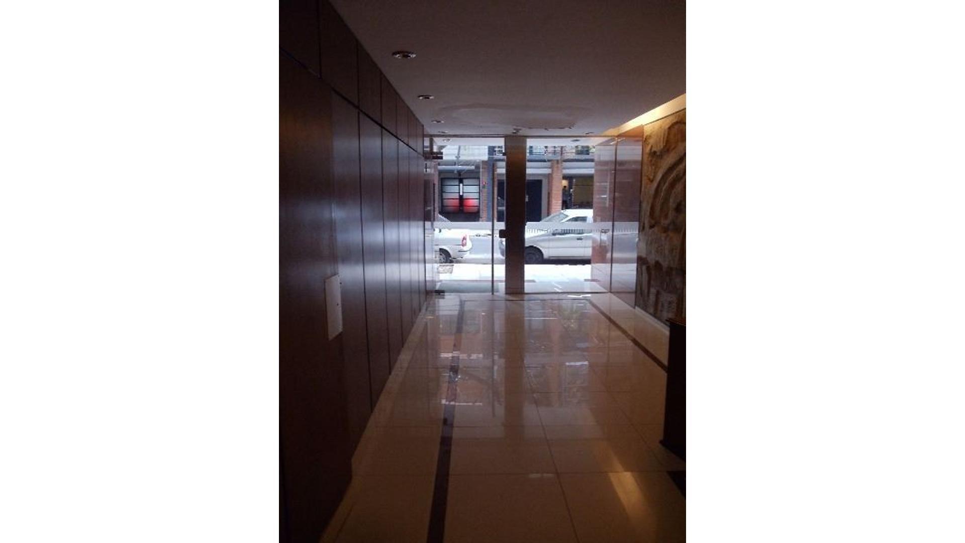 Paunero 2700, Piso 3