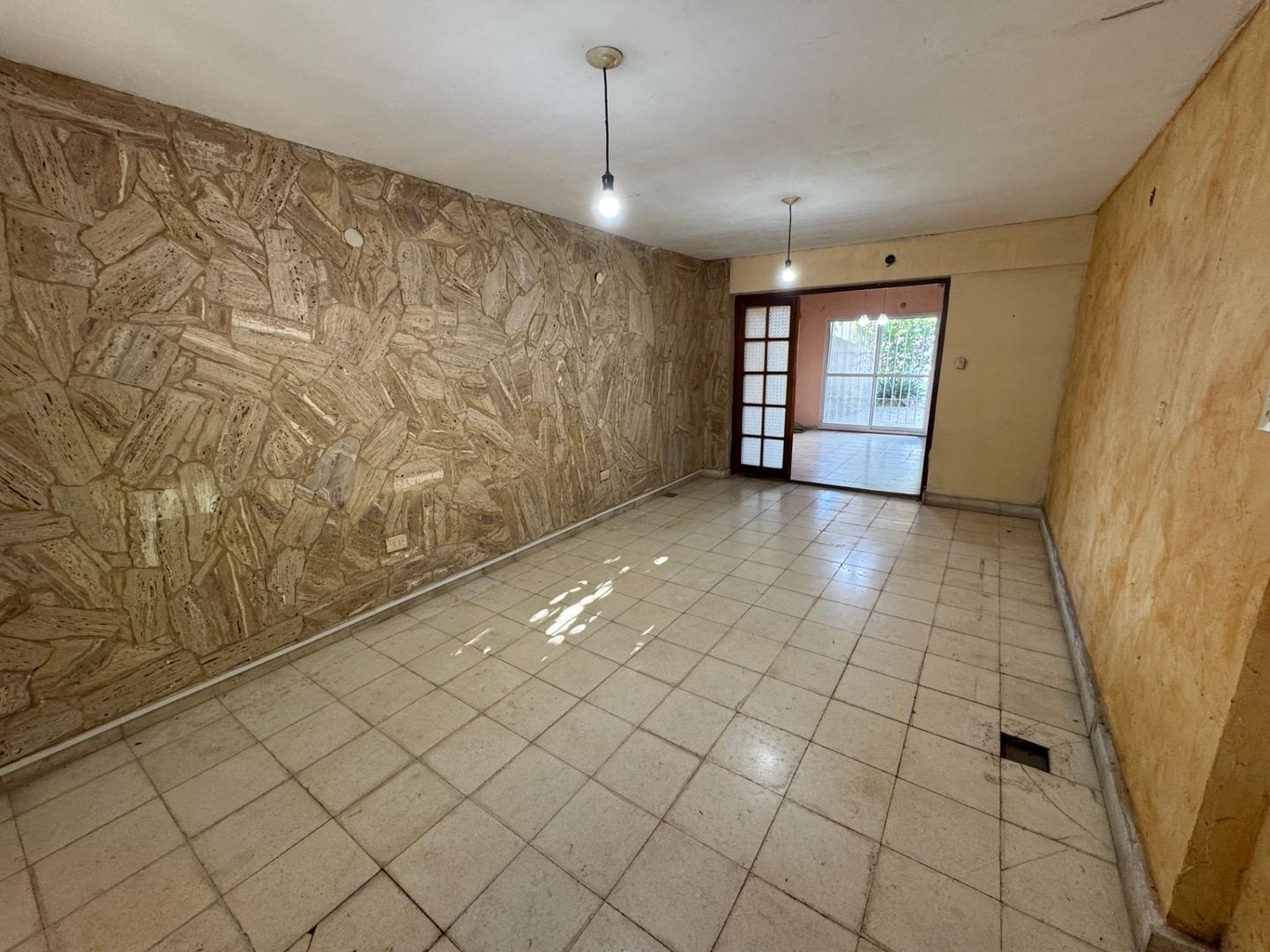 CASA DOS DORMITORIOS BAIGORRIA ZONA RIO EN VENTA