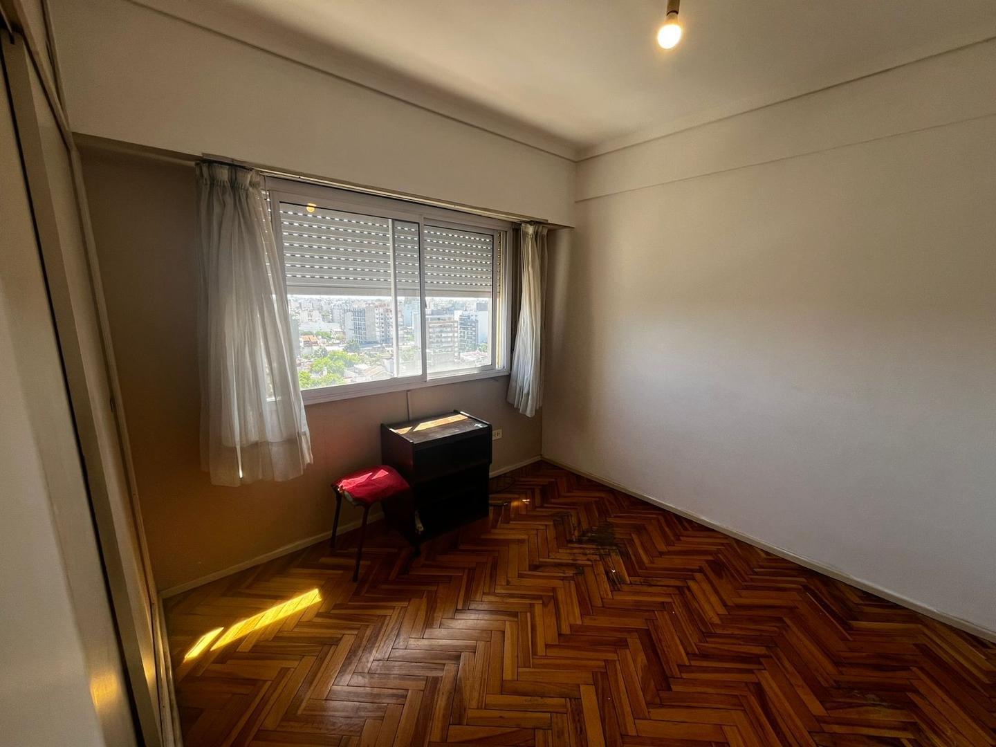 Departamento en Alquiler en Villa Pueyrredon, $ 820.000