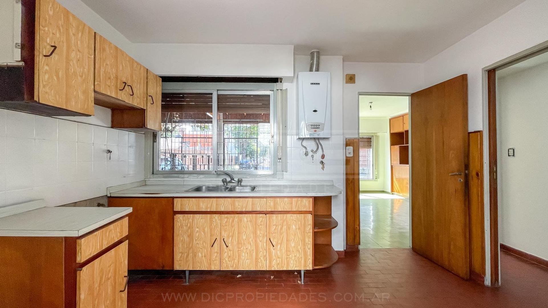 Depto Tipo Casa en Venta 35 años
