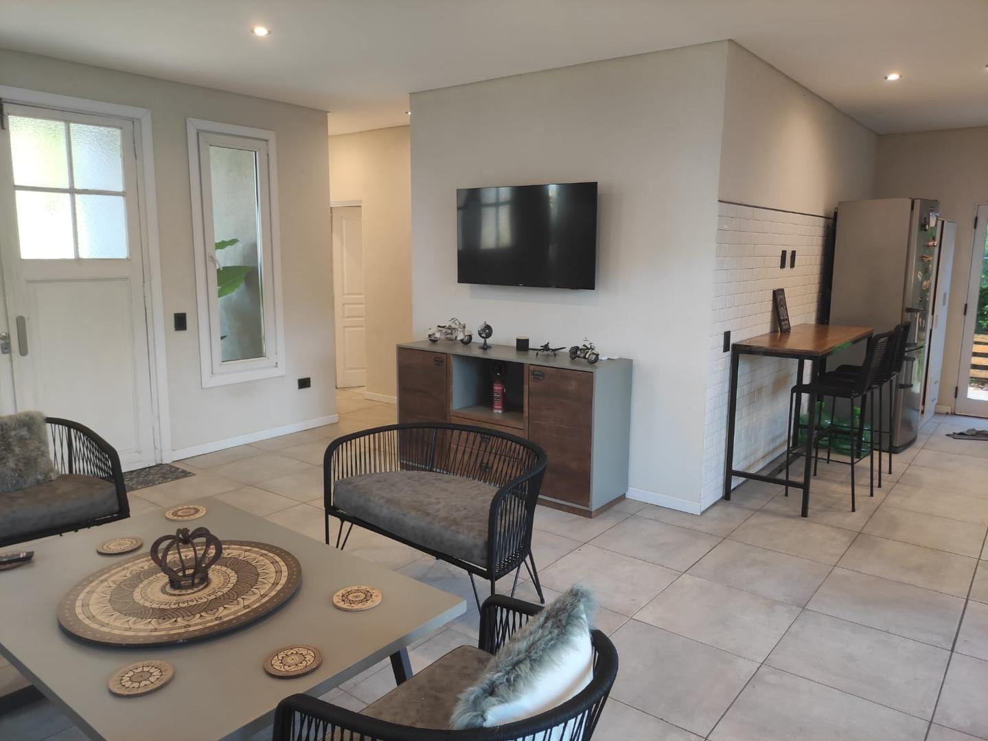 Casa en Alquiler de 3 dormitorios