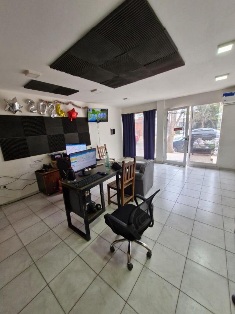 Amplio Local Comercial