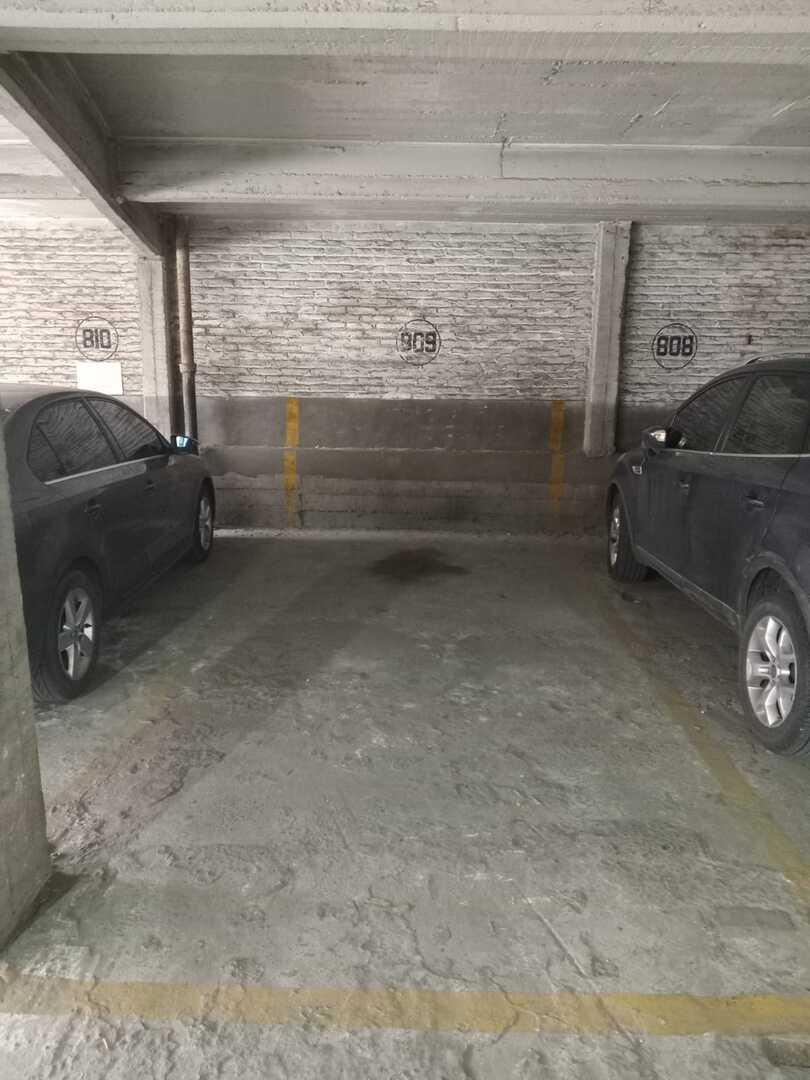 Cochera en Venta en La Plata [Cod: 2877]