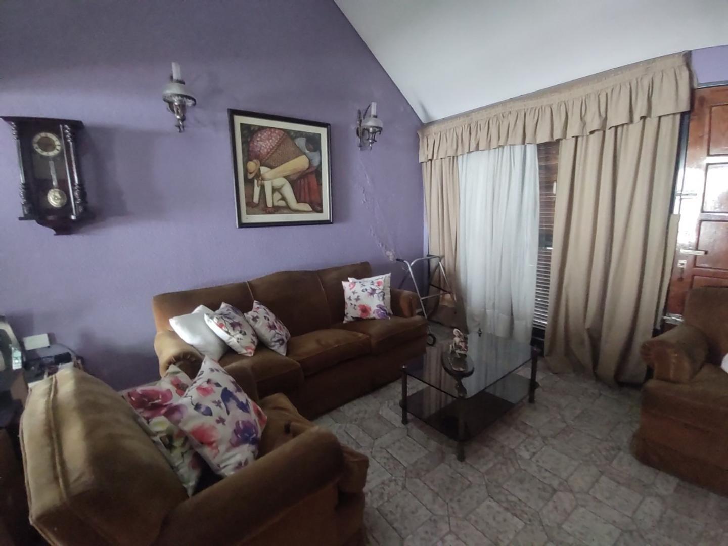 Casa en Venta en Lomas De Zamora, USD 210.000