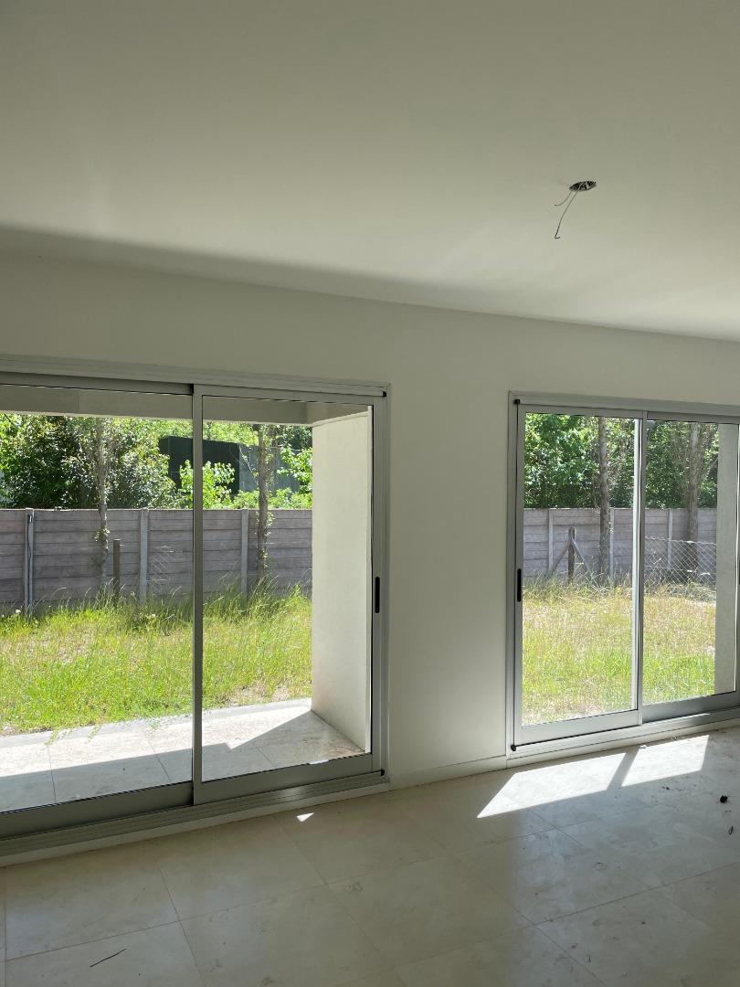 Departamento en Venta en Lagoon Pilar, USD 190.000