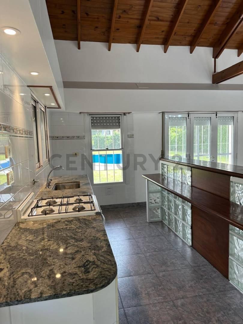 31 bis entre 470 y 473 , Piso 0