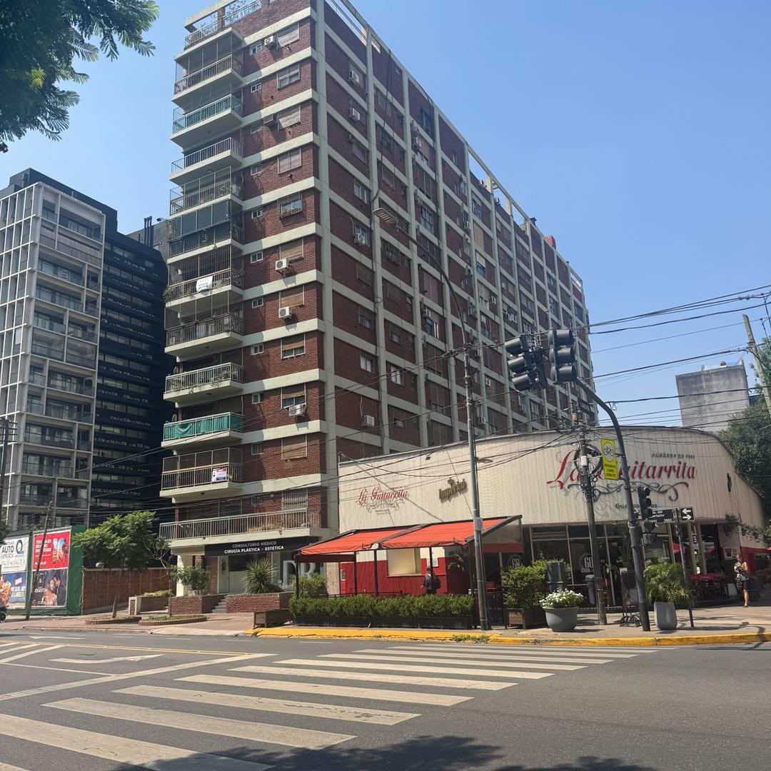 Avenida Del Libertador 2800, Piso 4