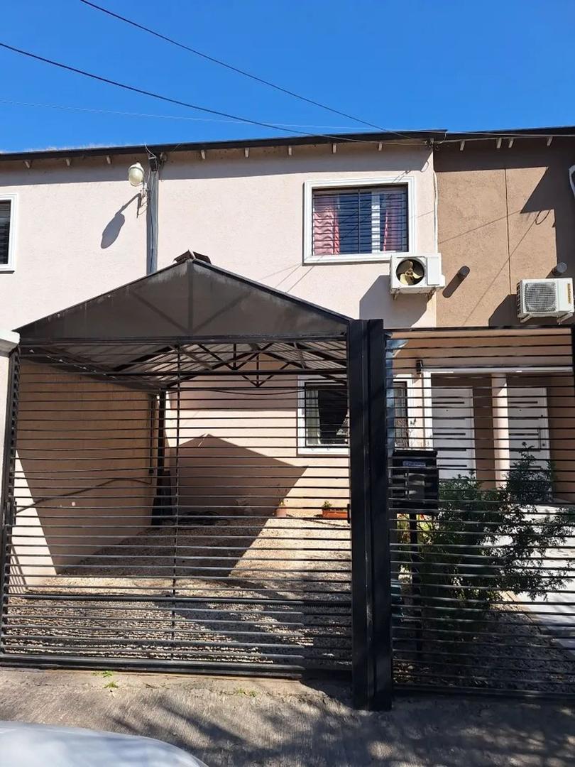 Agustín de Vedia 600