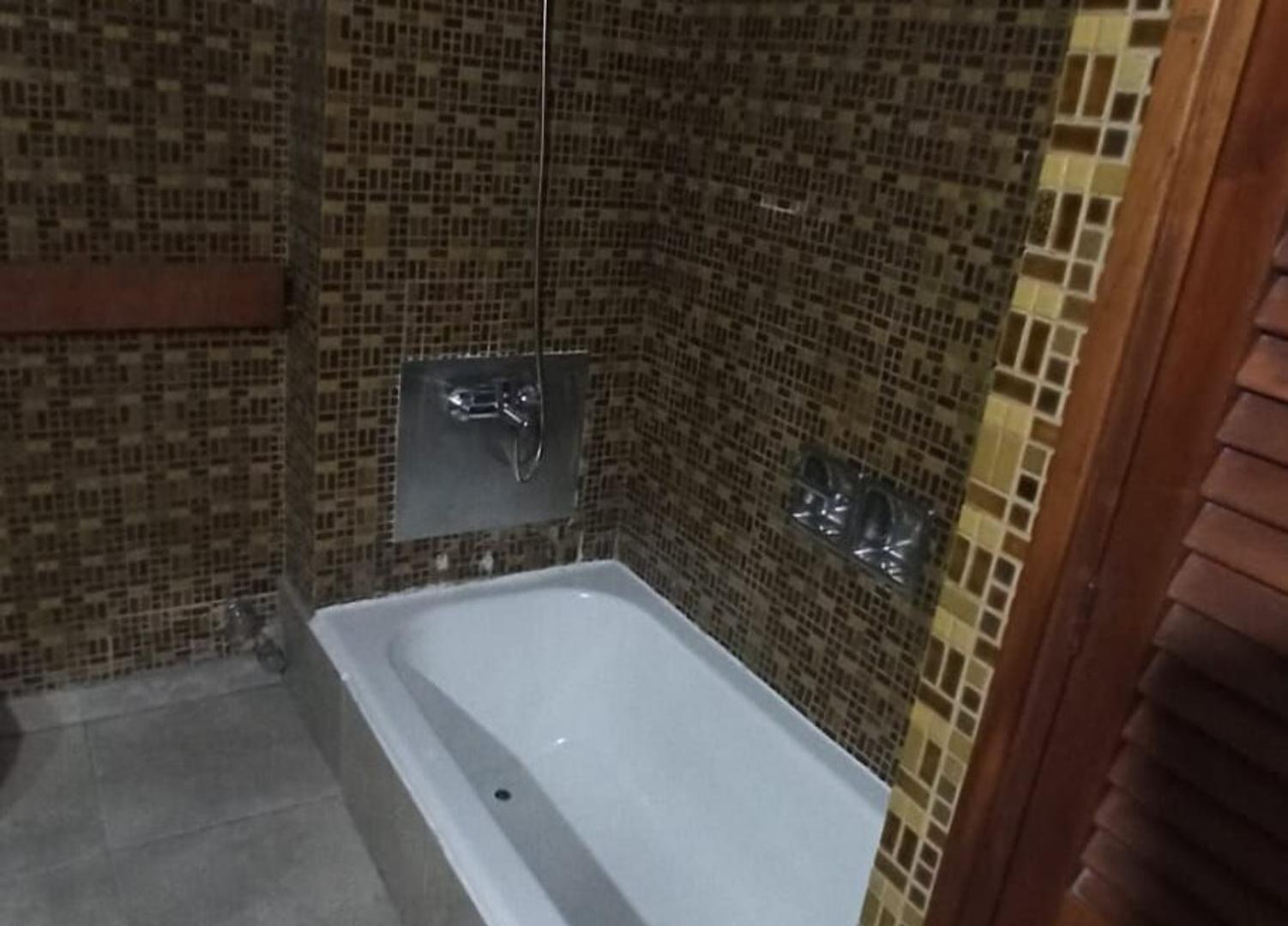 Departamento en Alquiler en Ramos Mejia, $ 1.400.000