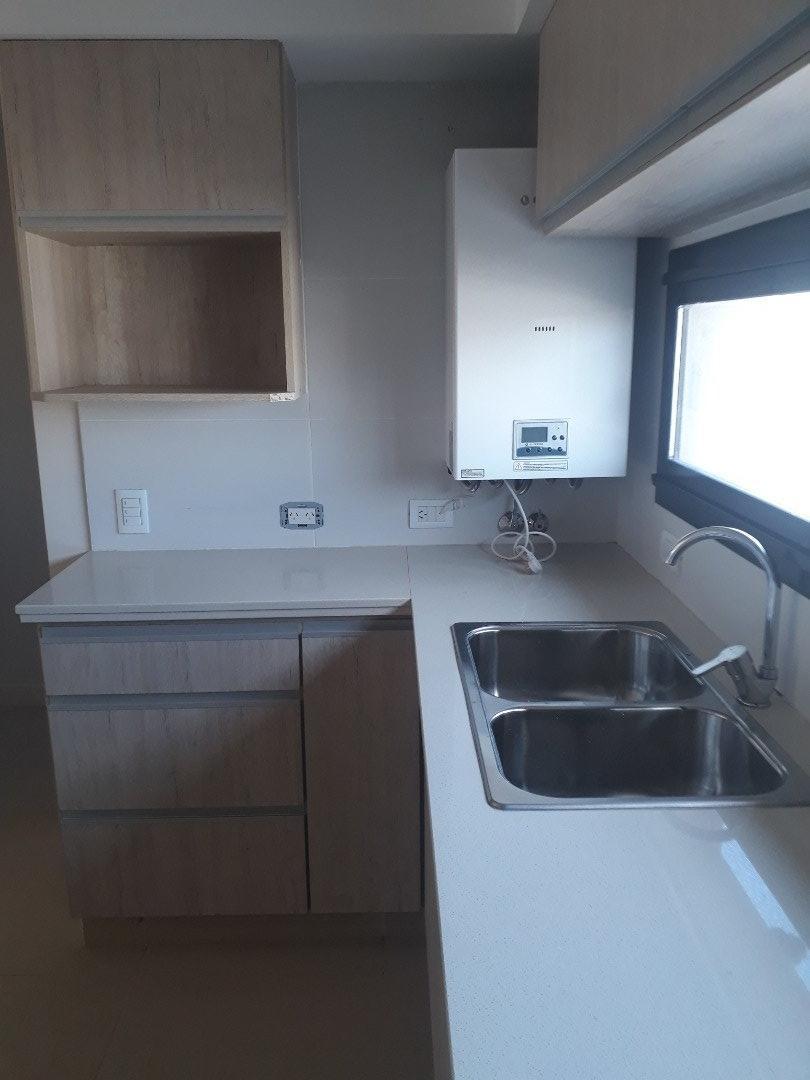 DUPLEX 3AMB A ESTRENAR SOBRE AV LIBERTAD