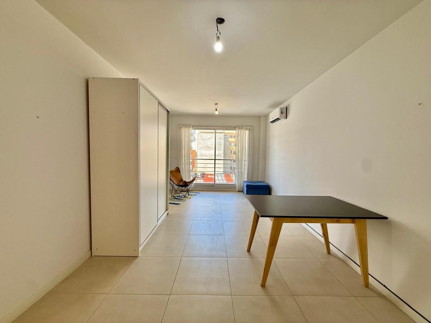 Increible monoambiente en Almagro en ALQUILER!