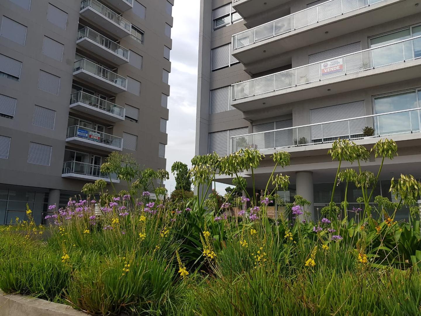 Bolivar 177 , Piso 4