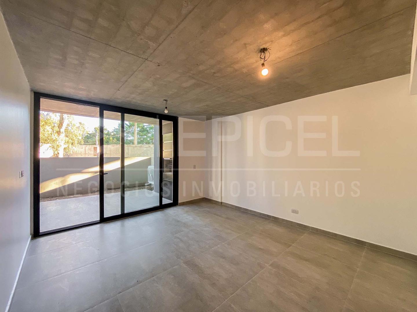 Departamento en Venta en Canning, USD 165.000
