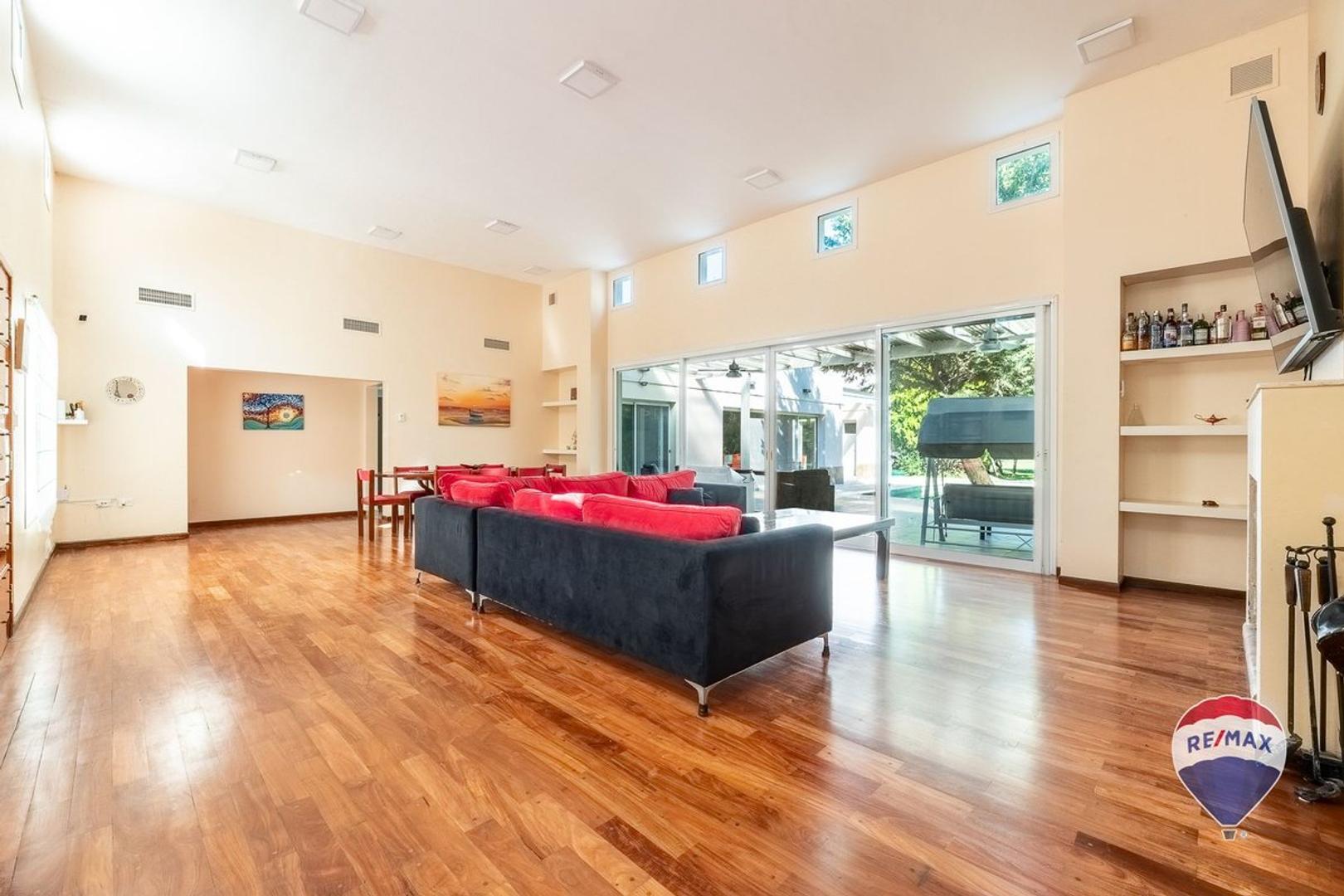 Casa en Venta de 4 dormitorios