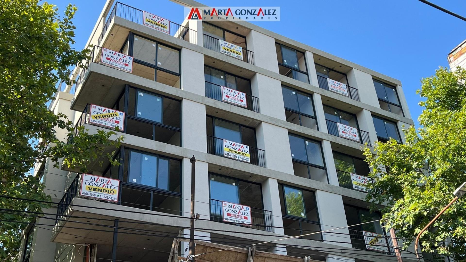 Alvarez Jonte 100, Piso 1