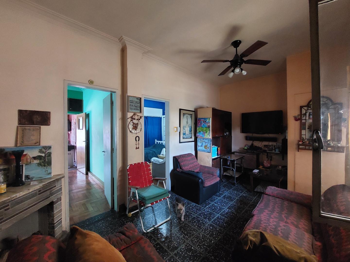 Depto Tipo Casa 4 ambientes con 1 baño