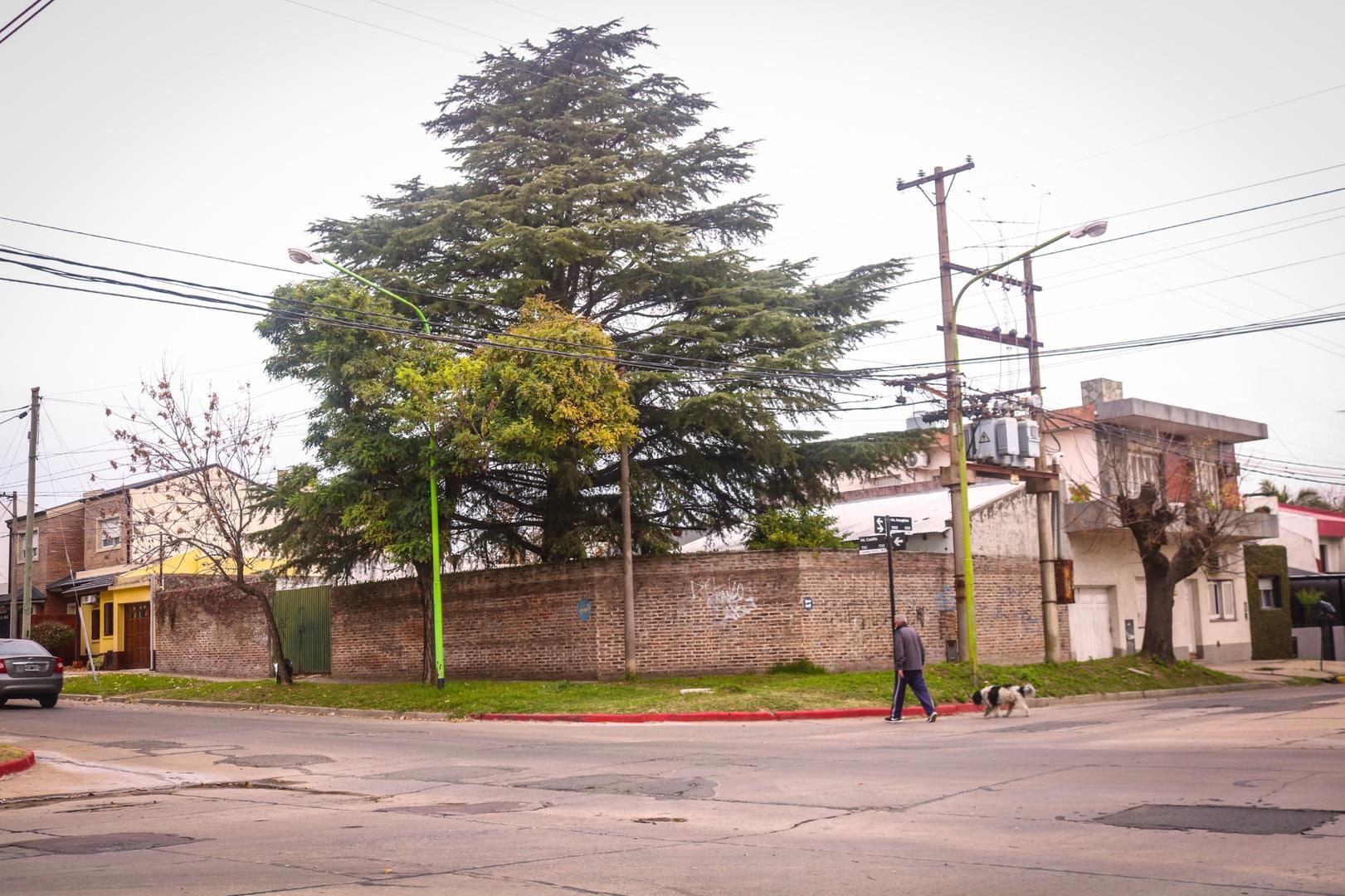 CASA EN VENTA CON GRAN TERRENO