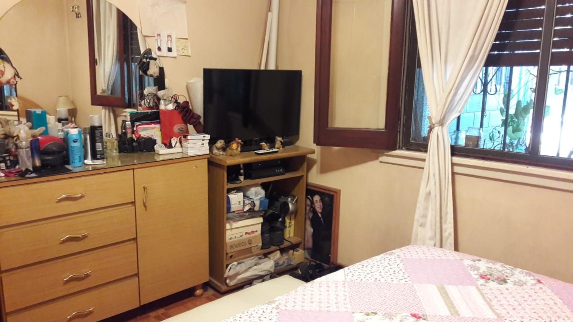 Depto Tipo Casa en Venta en Lomas De Zamora, USD 129.900