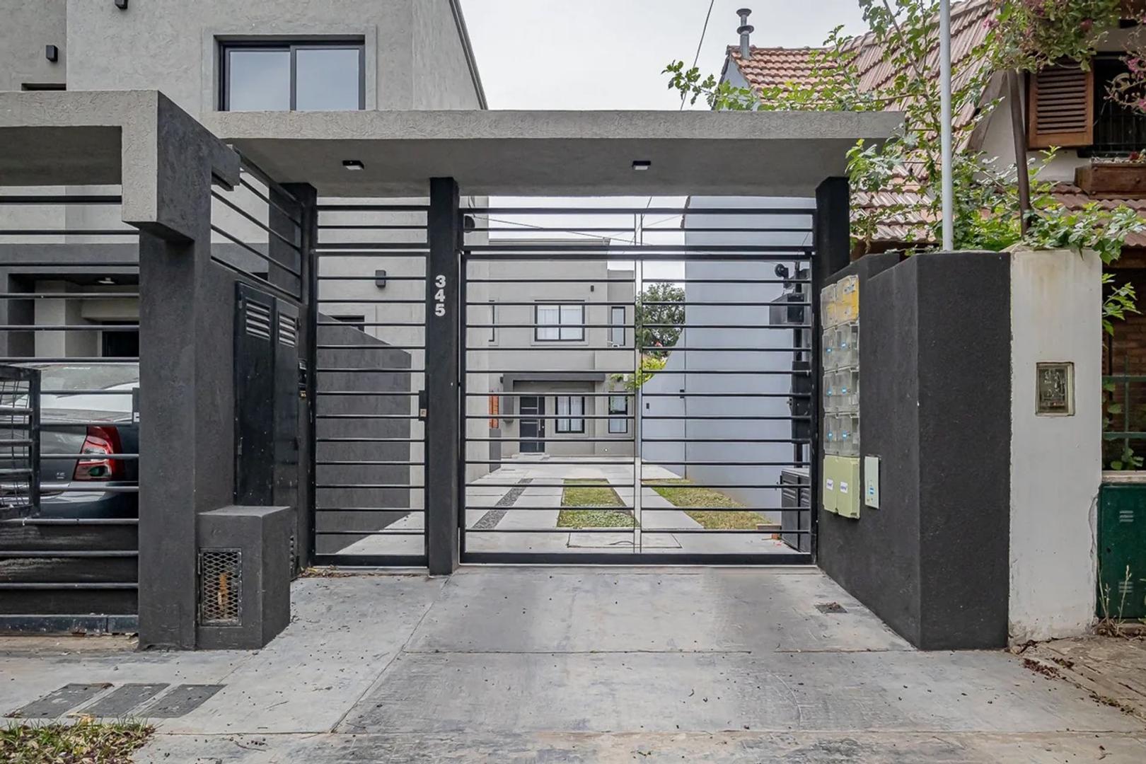 DUPLEX - 3 AMBIENTES - ITUZAINGO