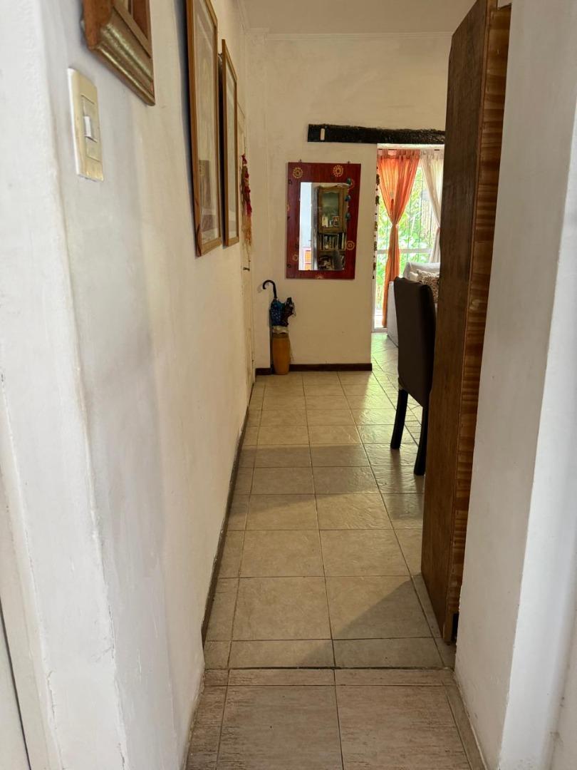 PH DE 3 AMB A 5 CUADRAS DE HIPOLITO YRIGOYEN